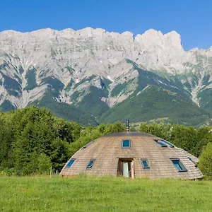 Au-dela Des Nuages - Insolite, Gite, Aubessagne